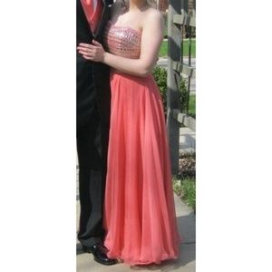 Pink Sherri Hill Prom Dress